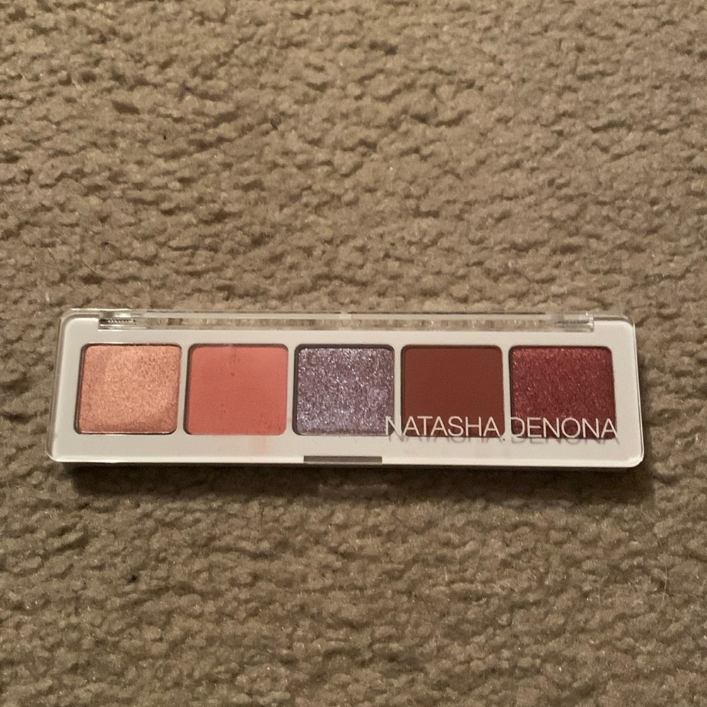 Natasha Denona coral palette